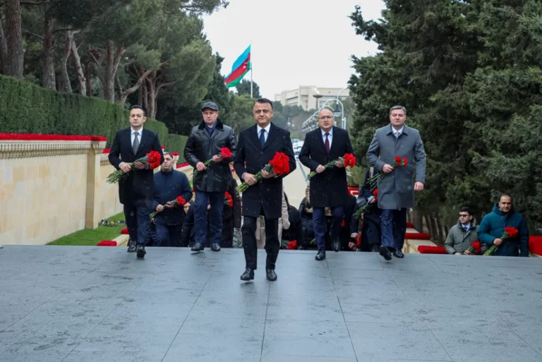 rvaIzOkBGPBvCGlcK9S4IrAfutGbW6tqEXRUKBtu_825