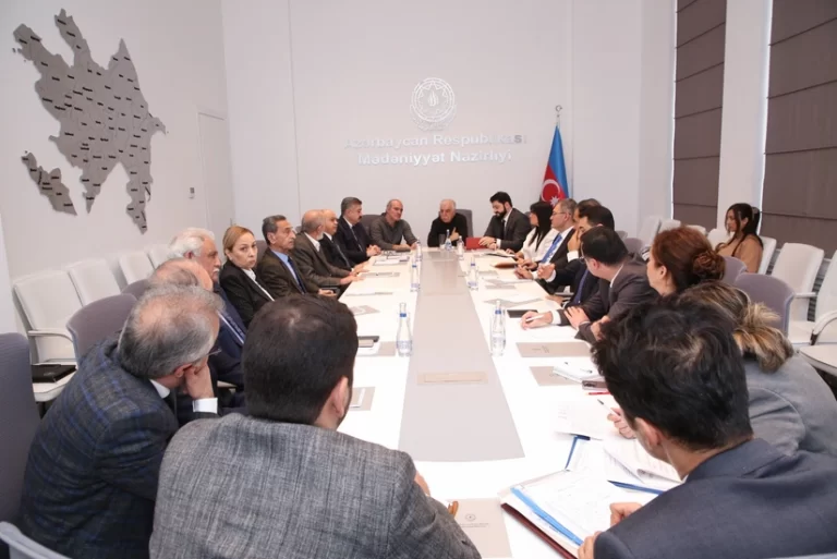 sUxRhRV8te9UpG23SEQ8gKtytV9hrOkkiLka9TyM_825