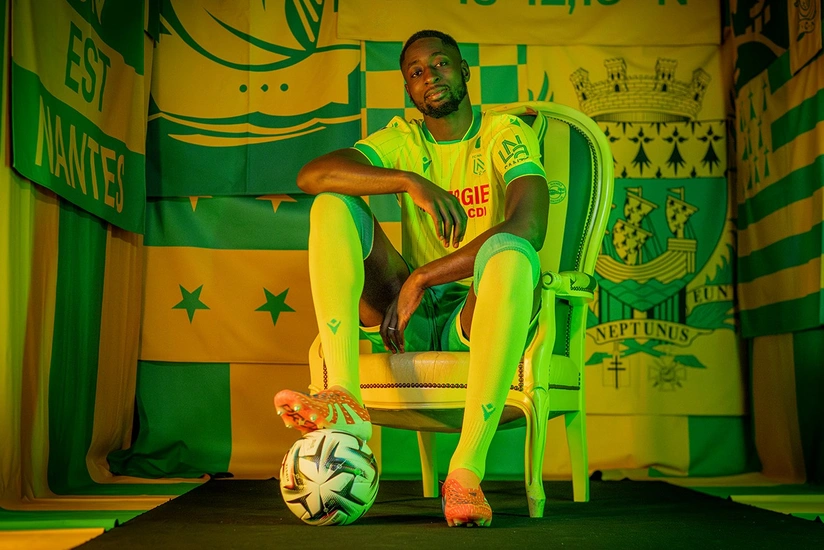 ulSkJrRi1qv4W0bF4UZibhxN6zdtippF8psz9DnV_825