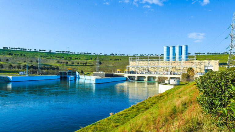 17716783792540563526999aaab37fa2