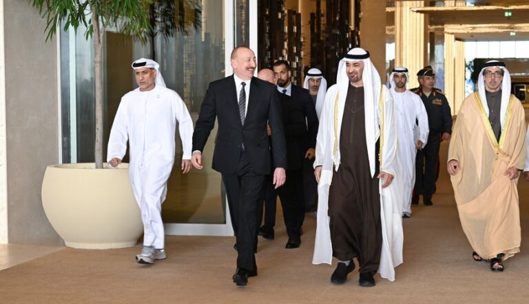 402b1b7f4a9d9e7887fb97337e475c86