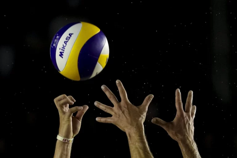 5e325035-d398-3811-af58-a03cd10dba51_825