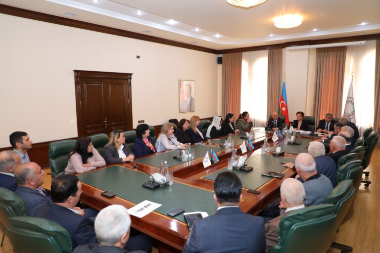 639675365_1242040424804942_6168896849882552128_n