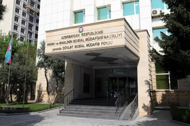 87087a87-51c7-335c-86c5-5311cec0fb99_1200