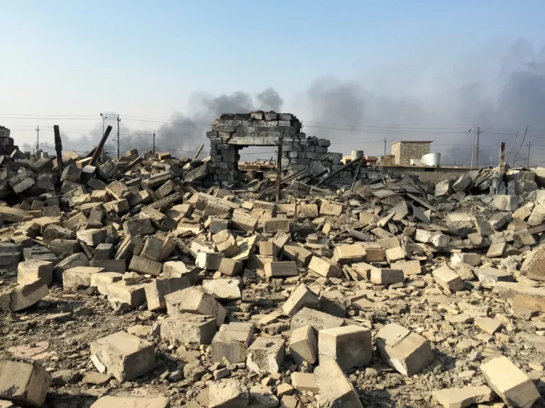 8eSdOQ04jaBCxuxf16dmYL9Kvza4Pe5Ul6pPZPoq_1200