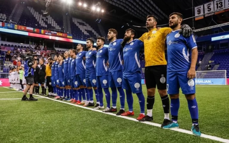 AaqxKeZB7XQ4CIg5rEDhtE9cBxW0RnjIbCGchuFa_1200