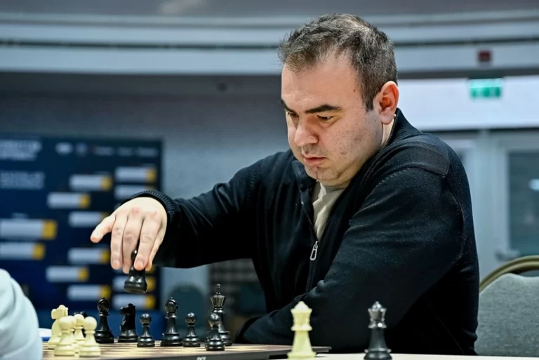 JURBcJqoyKyJQxn9VvVm0tbKEDj6y1iAZj76y4Pa_825