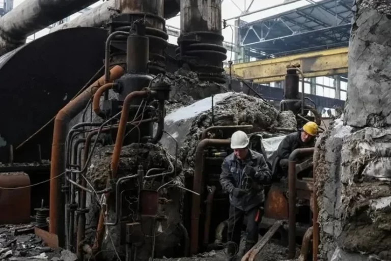 M9rhgoaqe2PwlghgvzyM2MRzWKLHVsqaKGH3rOty_825