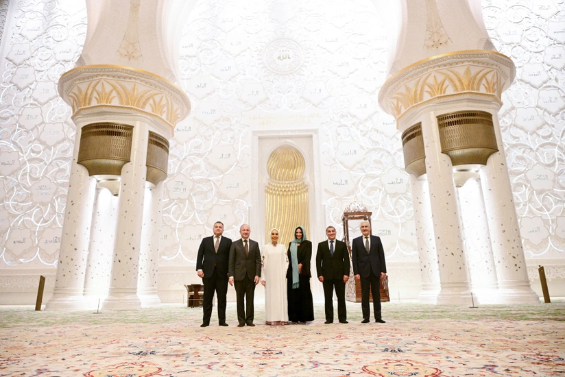 Ph0MtAOoMFZ7pf2vGUxE9HgqA1gptuDurrBsOLye_825 (1)