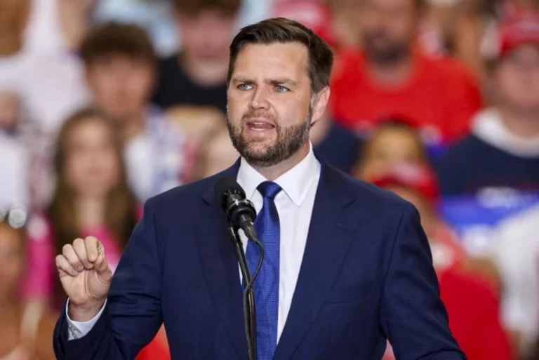 dda0a047-27b2-398b-86c5-7610b67a437b_825