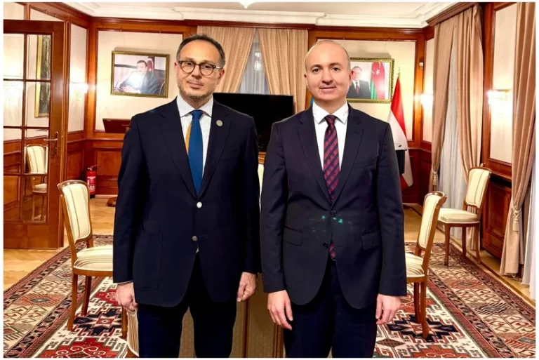 hOuKoAdjbYFzhTkSyAi5R6YwrXpf0TmCAHdbqYSU_825