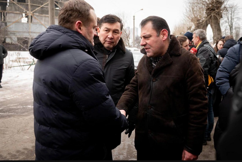 xqz1qszfWnQsON7Kkm43tEdk68yxismemC15CzRh_825