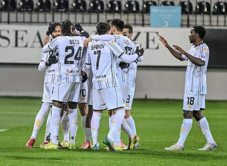 2JOTWi1n8le7nR4N1AwRgvzTFtmMfZPj8VBrv4rI_1200