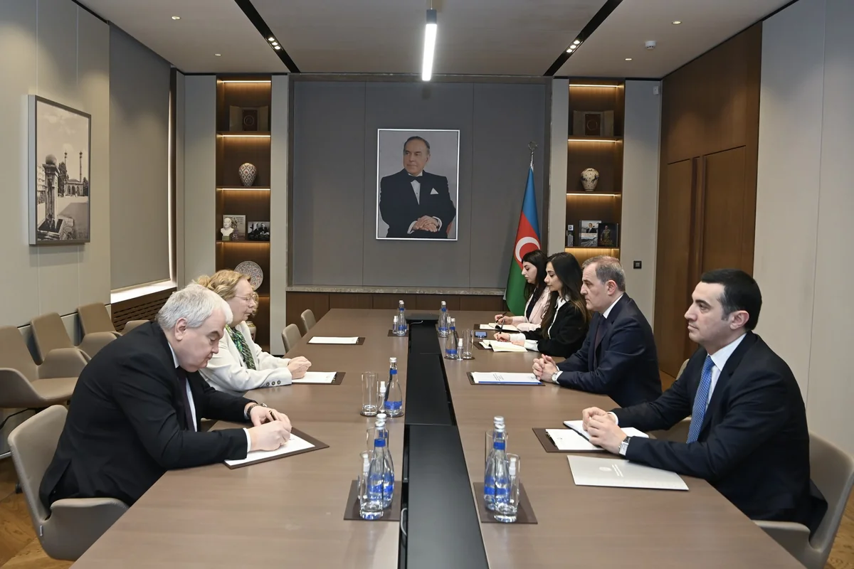 51yEpcCiGr3bYS2YzXUxTIfJYJjQYyODCDv0J7vp_1200