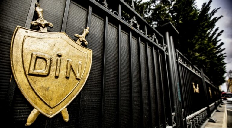 -9aa7095715841035932363337031026797