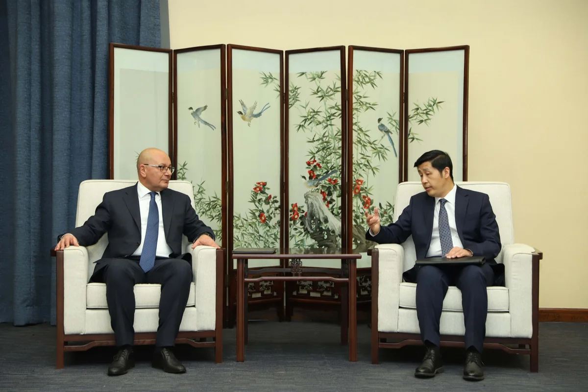 Btw0L4DoZCueVFtZarX1GSbgM2GaGTe7KOmF4LNV_1200