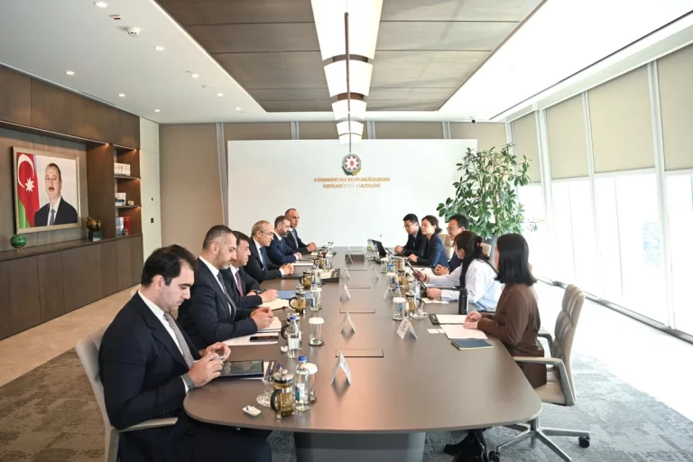 FUNCkwGmRYrZ5TK68KIjeYFQFaRHPgJ4gxRcV3B0_1200