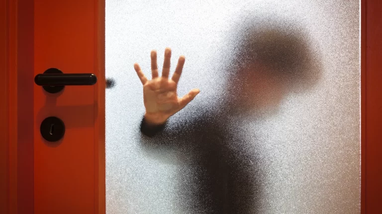 TU7AZQbeU4tdKLxYp1xzRMgwoGeYPlksxXsPPfHl_1200