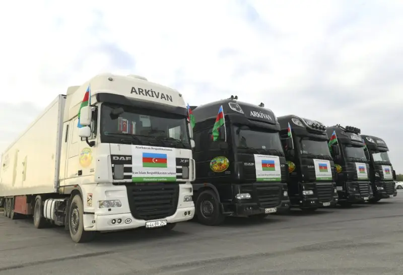 azerbaycandan-irana-novbeti-humanitar-yardim-yola-salinib-1773813338