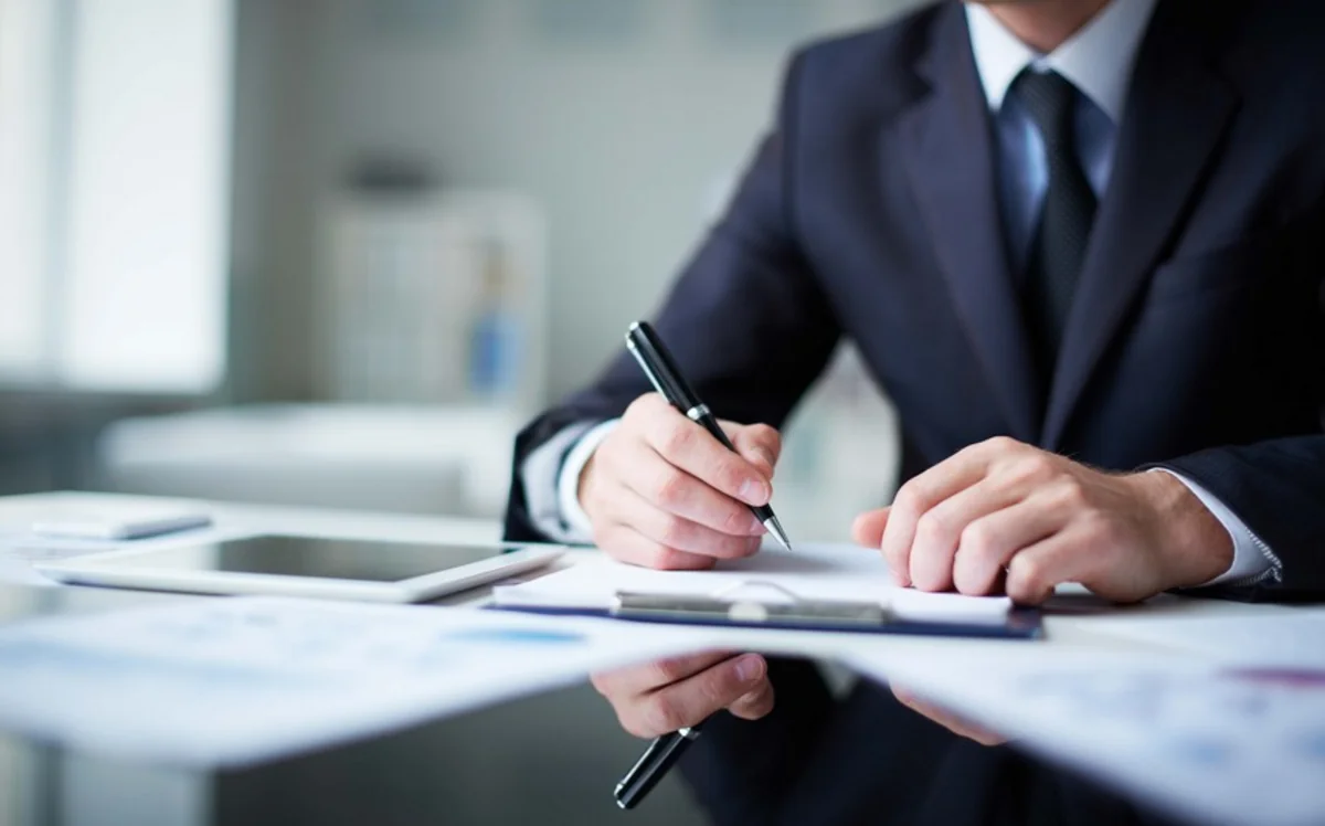 kyBoLWRKh4aEM755uM24Nj6VC3bbg4QY1bheJQ2L_1200