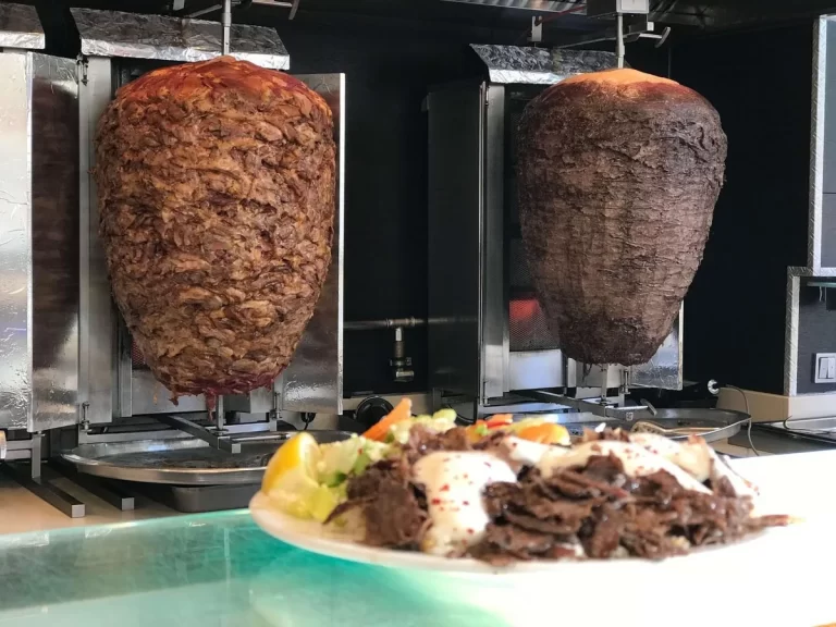 17de65fb-3685-36cb-afb5-39956ee1a829_1200