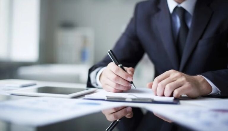 4b30bf841132f9846b7390c76526c7c6