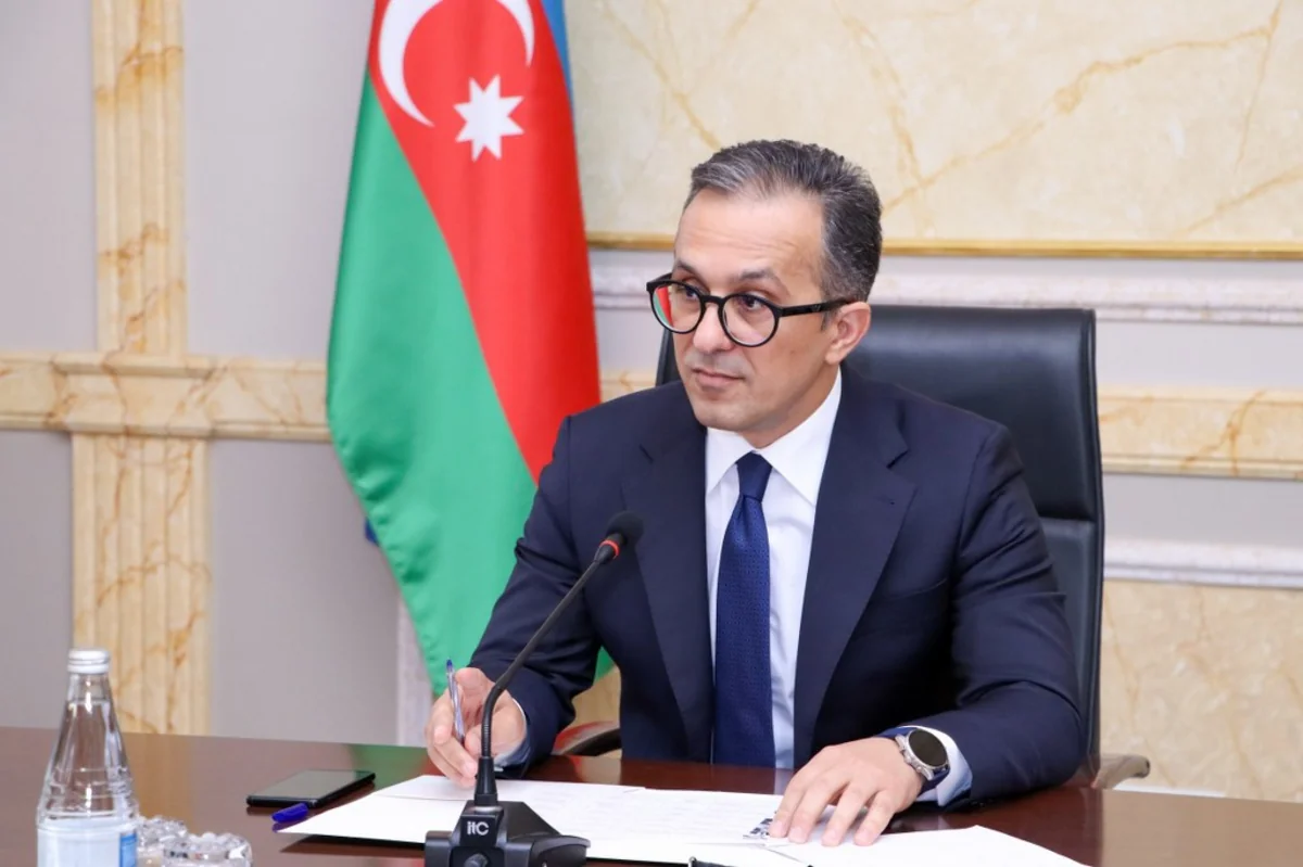 7797fa27-bf92-3b64-94d6-dda76469ecb1_1200