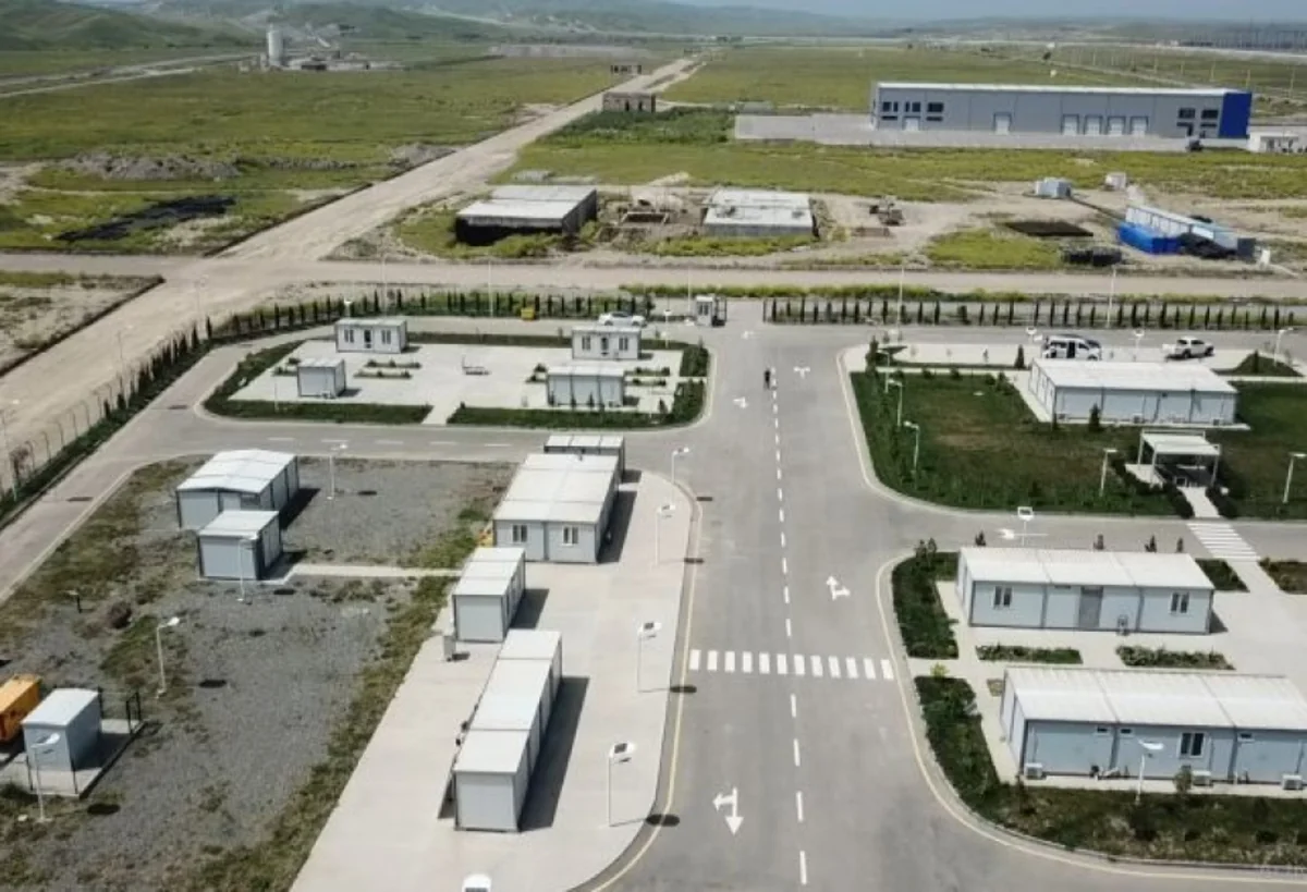 CkSladIKM8LncygtdECqlI9avqlXG40HZl2BQt8I_1200