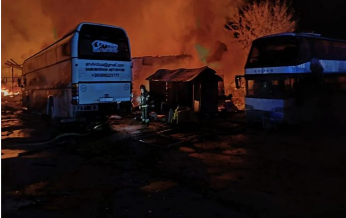 FNdYnso2RBvRa7UpNpRclFxrpSlSV7hnW1pvyHik_1200