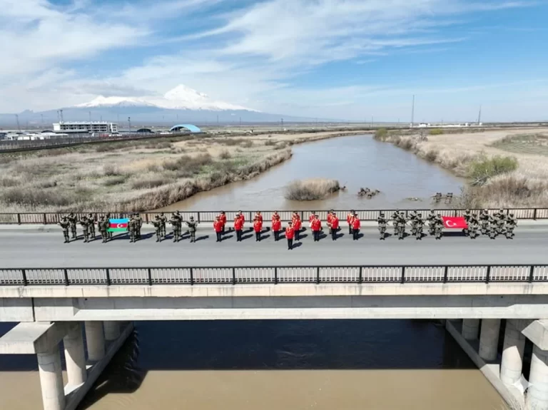 GXbSA1nzSK4tZVfdtszL4vyeapuRIrUzi5nGP2mJ_1200