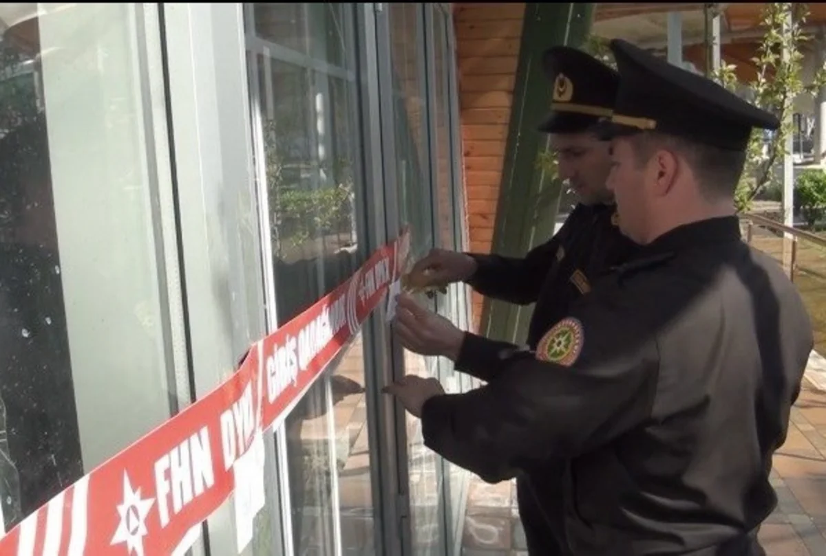 Qj7oLEV9lFJuIPtfjprsr3aYnTGdSM5eZadl8xrW_1200 (1)