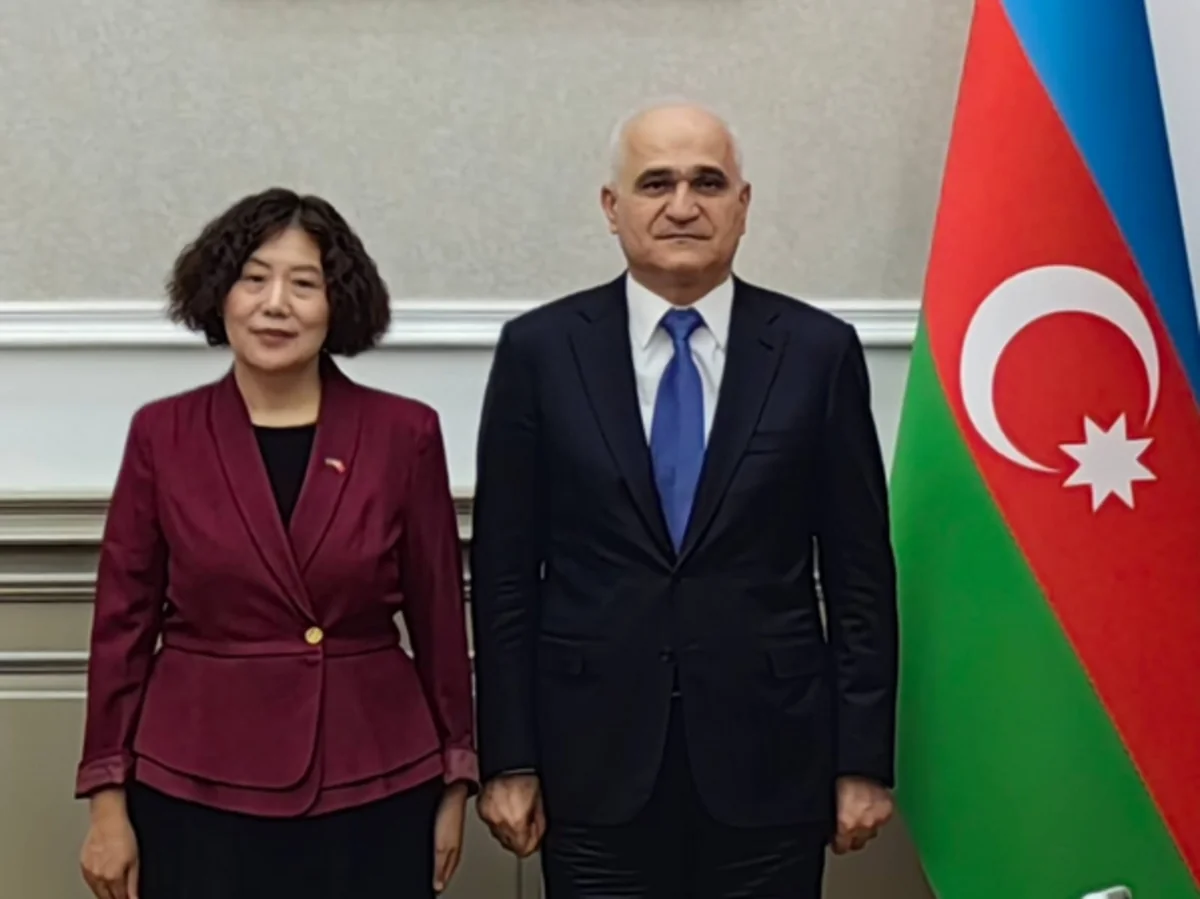 TSLKzE2lKbBg4z9GcCSbjeoXpl9YGbWxfxbE6CQg_1200