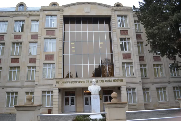 WRI1X6JyWaHiF8Xu8NZfDvJFyW5Z7BwoZtUDE9UV_1200