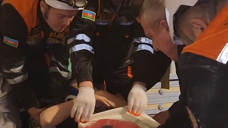 b311e6f0f81e598ddc0a46ee36a226c4_Untitled-1