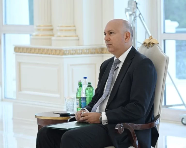 jAhkvDLYd8MSvG0wQNwLdWft9QAhaBK49B7Dercq_1200