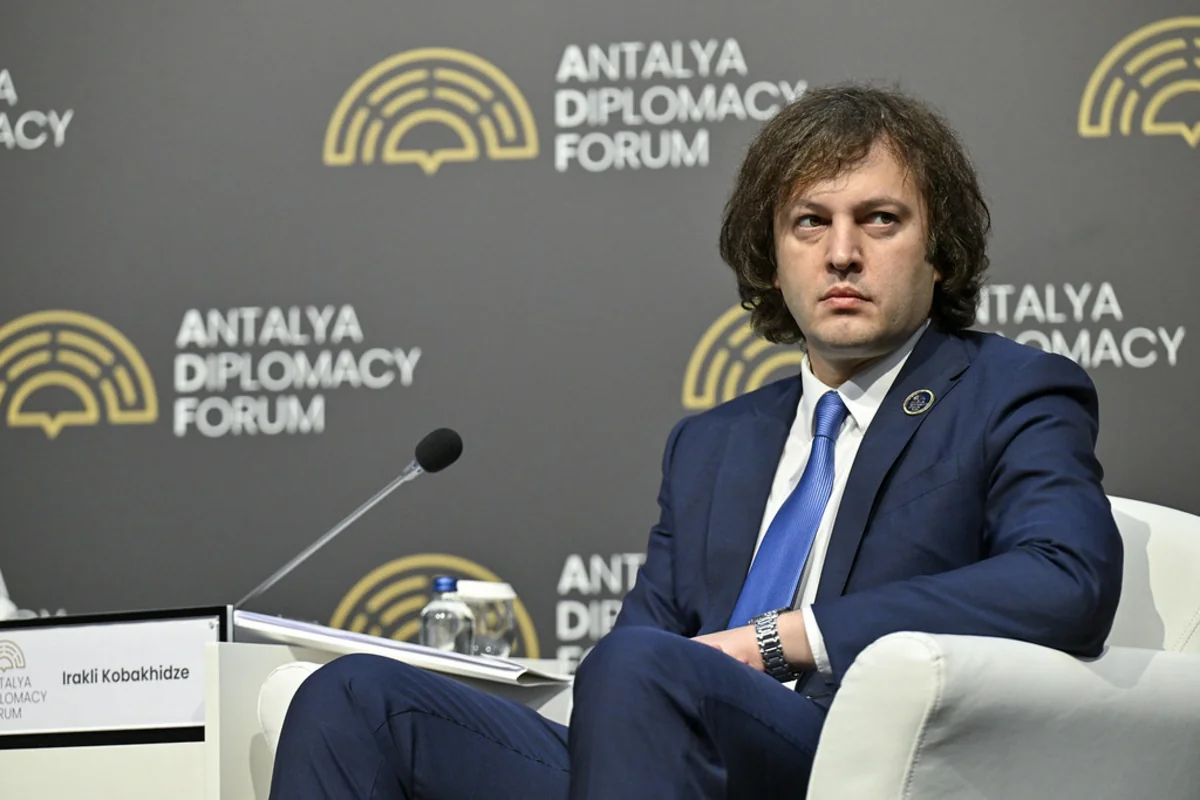 mFUf0UOYateU6P8RoX1dXhpwAnlnQV8niSJqWEN6_1200