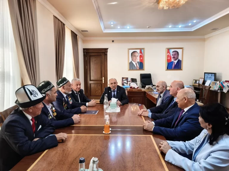 n06YRjEr5nmymVJj6lbofroF1Saz4rdzdeOL6erI_1200