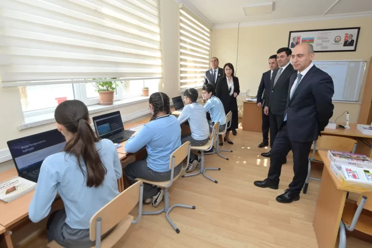 pVD8j4XZ3HHix25ffvMCpw1xX3rLxhUdoGFOwAh4_1200